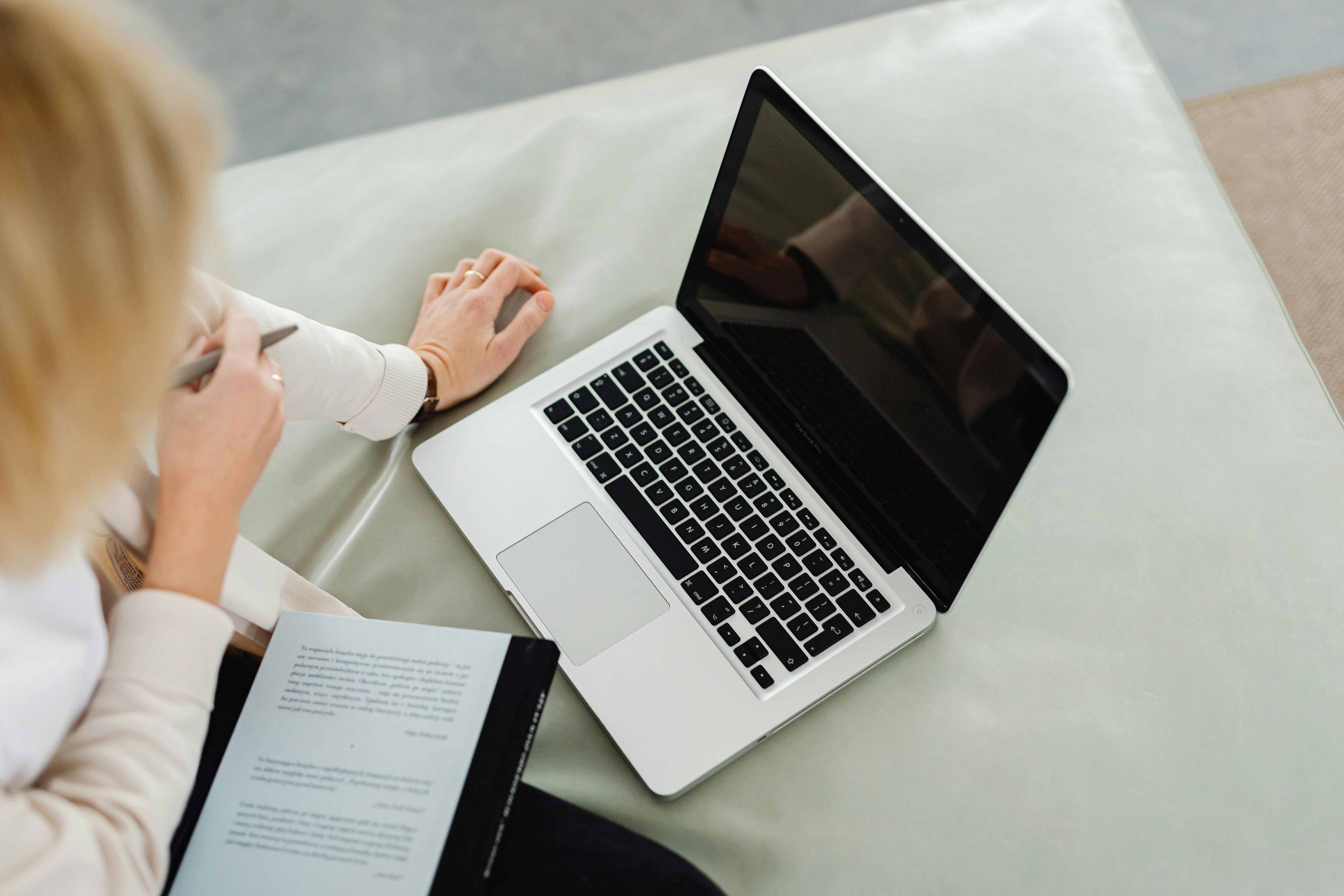 The Benefits of Partnering With an Expert Agencia Hubspot
