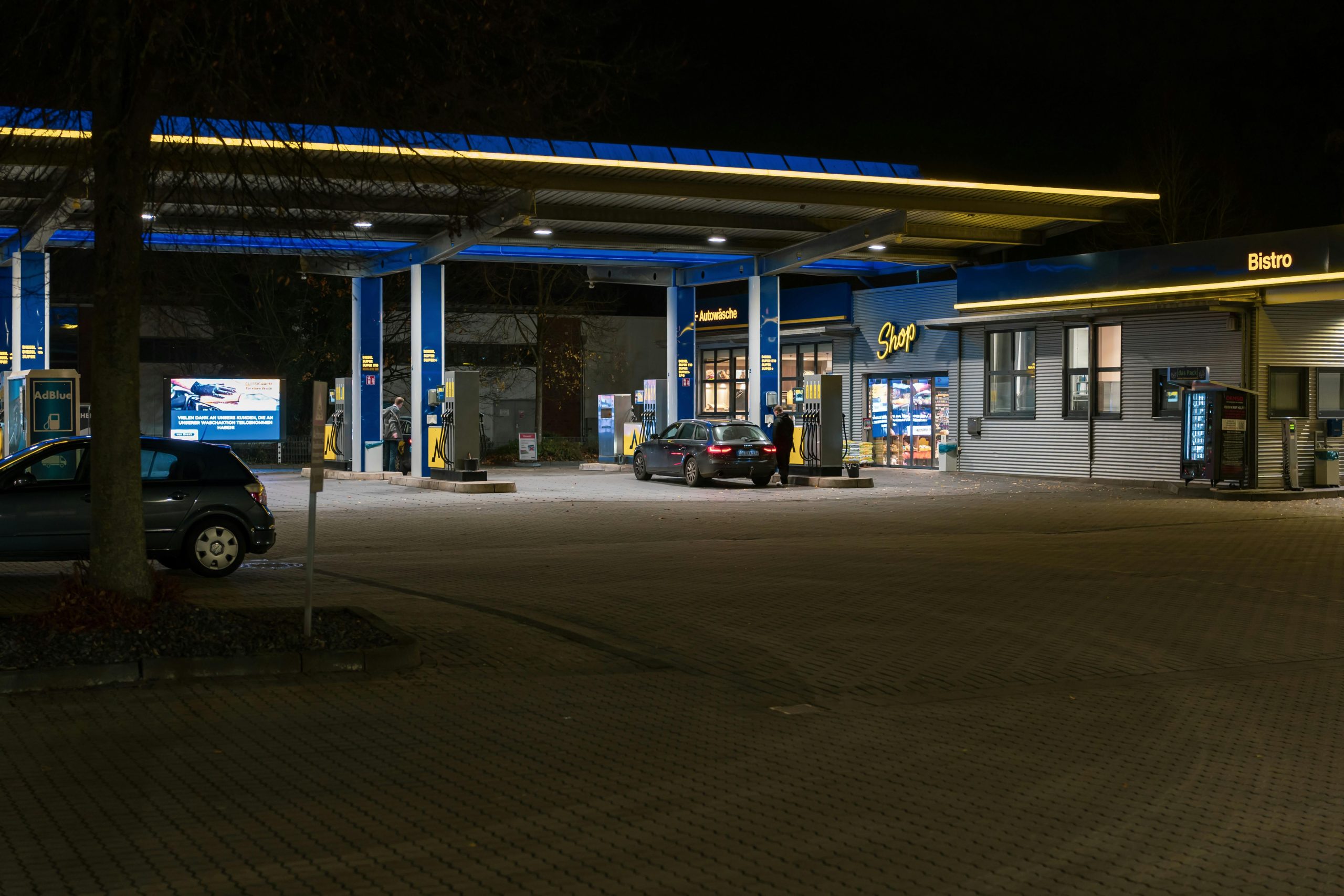 Why Parking Lot Striping Long Beach MS is Essential for Businesses